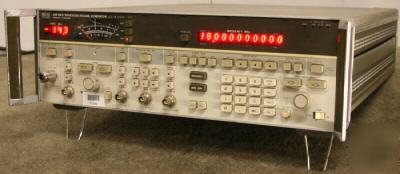 Hp 8673M / 8673E 2-18GHZ signal generator nice