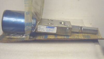 Trabon #521-000-001 al-5 pneumatic pump, 30:1 ratio
