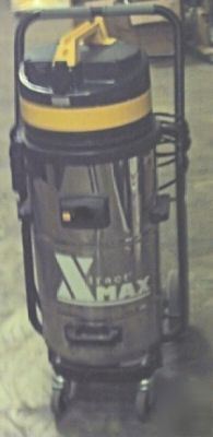 Industrial vacuum / compact/ portable / used