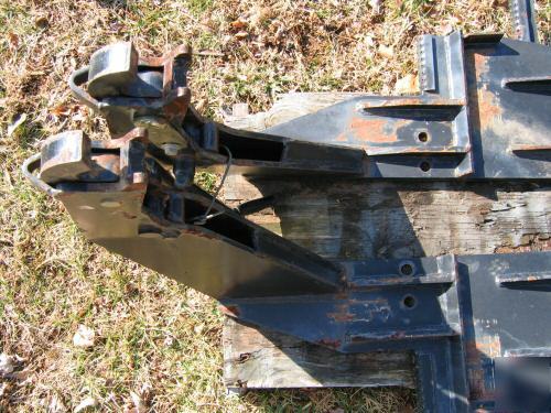 Bradco, gehl, backhoe attachment ***no ***