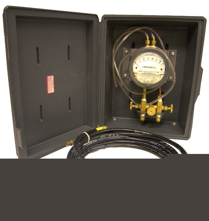 Dwyer capsuhelic diff pressure gage kit portable gauge
