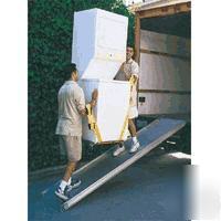 Forearm forklift strap â€” 600-lb. capacity