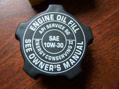 New hyster replacement engine oil fill cap - 