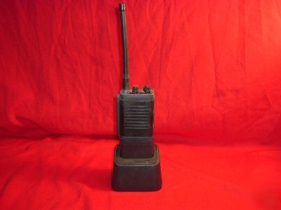 Maxon SP2550 vhf 5 watt 4 ch handheld