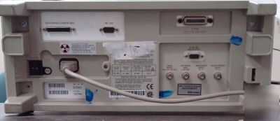 Tektronix tds 744A color 4 ch digitizing oscilloscope